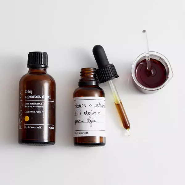 Lipidowe serum do cery dojrzałej C + E