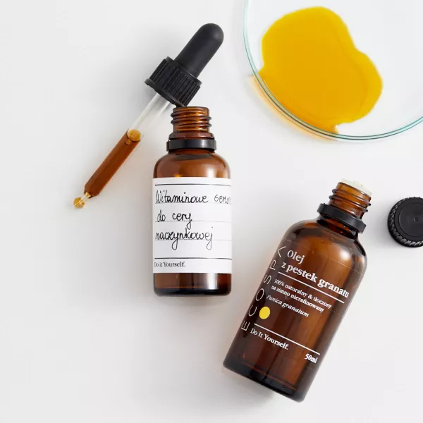 Serum olejowo-witaminowe do cery naczynkowej z olejem z jagód acai