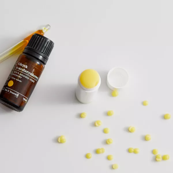 Perfumy DIY w sztyfcie Kolendra i jaśmin  