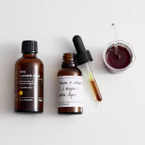 Lipidowe serum do cery dojrzałej C + E