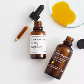Serum olejowo-witaminowe do cery naczynkowej z olejem z jagód acai