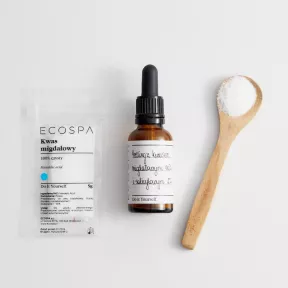 Peeling kwasami migdałowym 10% i salicylowym 2%