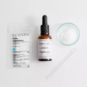 Serum z witaminą C 10% i kwasem migdałowym 5%