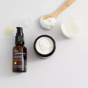 Krem anti-aging ze skwalanem i olejem z pestek wiśni