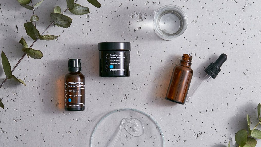 5 pomysłów na serum z kwasem hialuronowym DIY