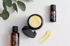 Marchewkowy krem do twarzy z biofermentem z aceroli 5%