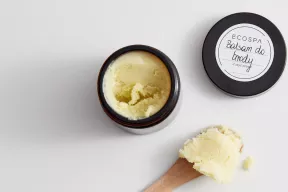 Balsam do pielęgnacji brody z masłem shea