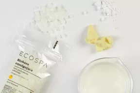 Nawilżająco-łagodzący balsam z masłem cupuacu