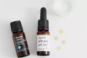 Serum pod oczy after party czyli poranna kawa z ginko